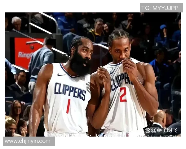 季后赛激战勇士与快船首场对决精彩回顾与分析